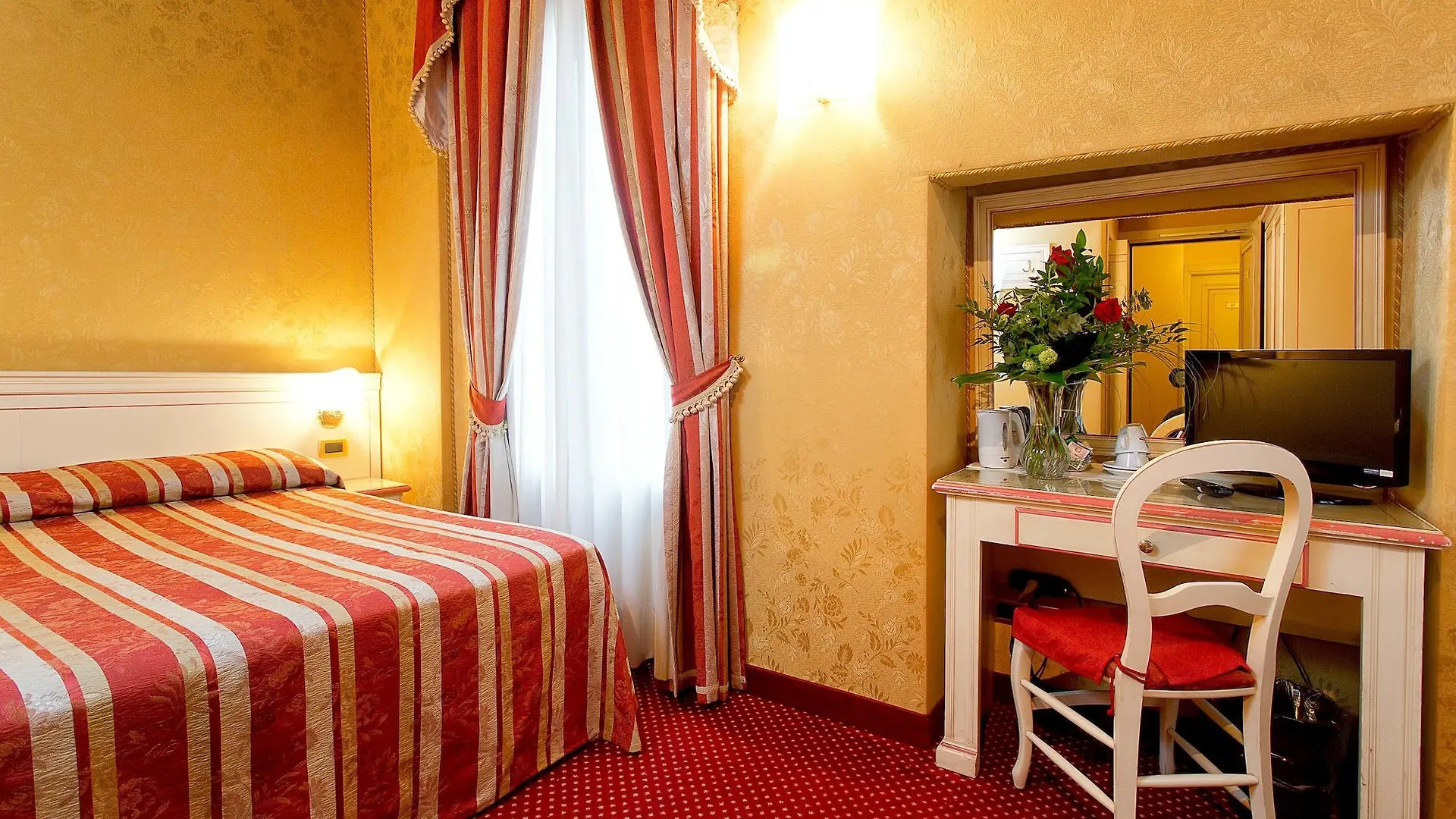 Konukevi Ca' San Polo Otel Venedik