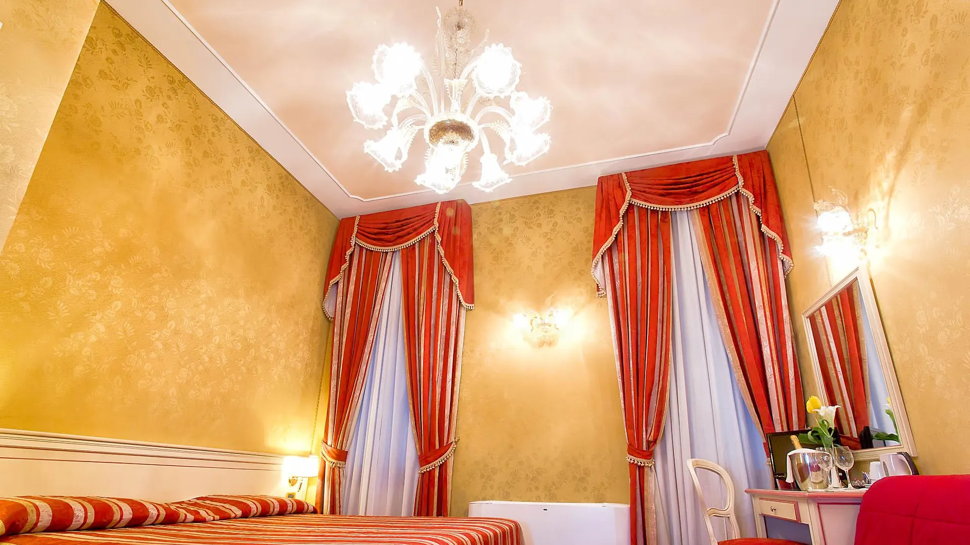 Ca' San Polo Hotel Venice 3*,